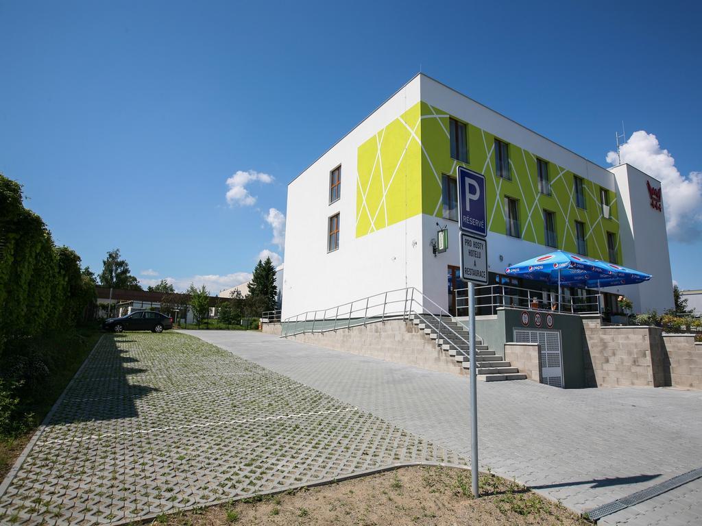 Nad Kralovnou & Restaurant Hotel Praga